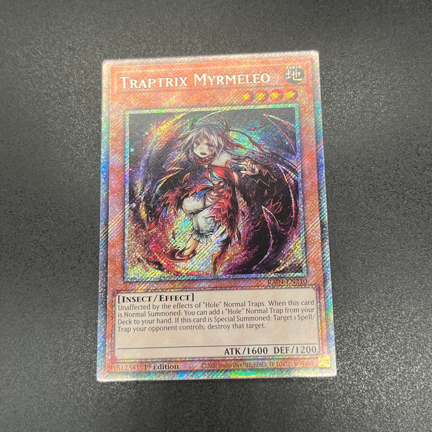 遊戯王　トリオンの蟲惑魔/プラチナ/英語/1st/EU版