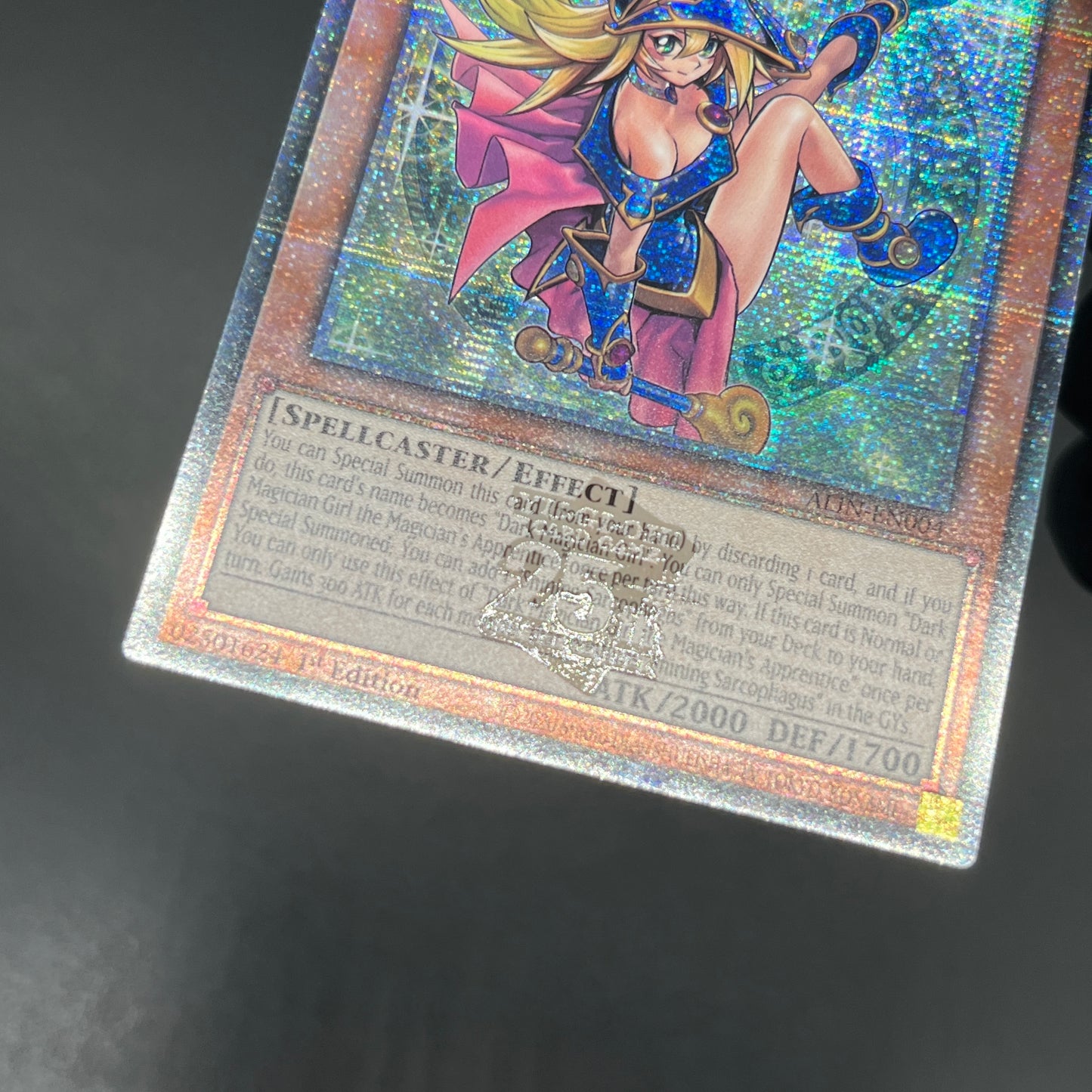 遊戯王　魔術師の弟子－ブラック・マジシャン・ガール/クオシク/英語/1st/EU