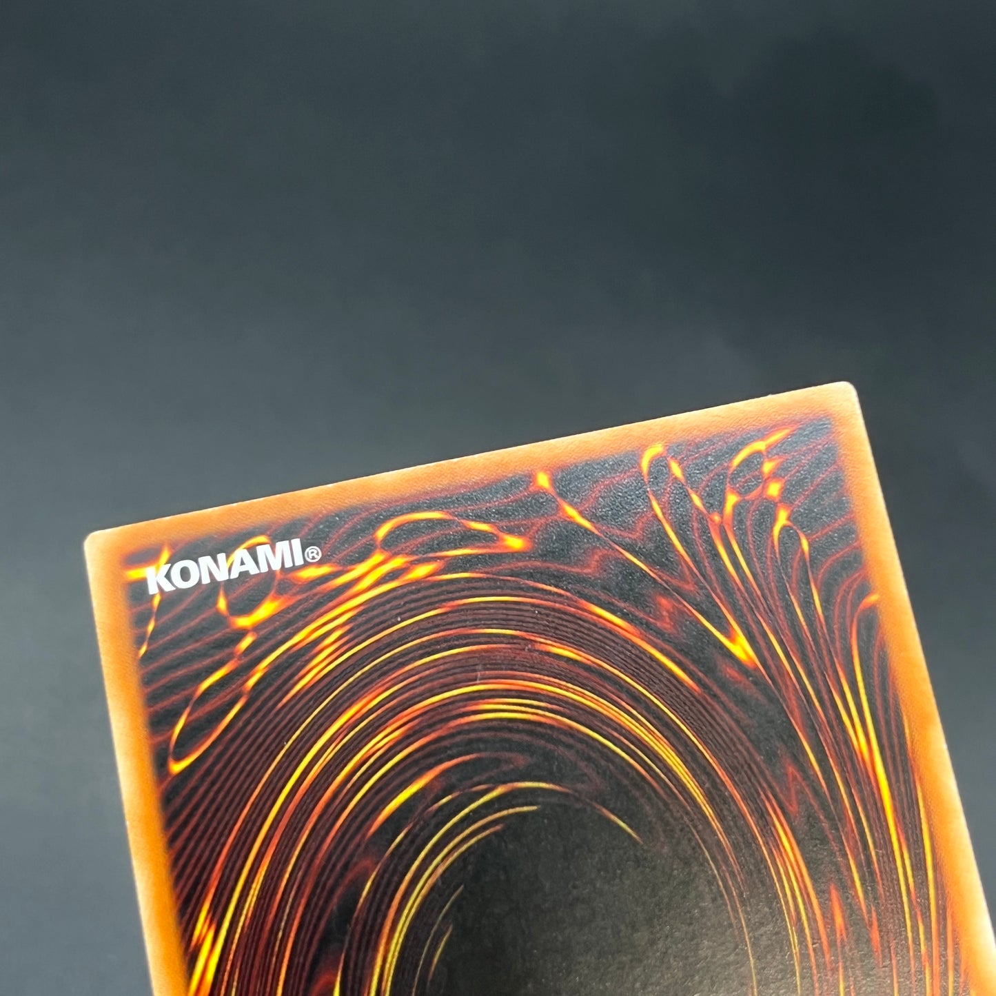 遊戯王　異次元トンネル－ミラーゲート－/レリーフ/ドイツ語/1st/EU版