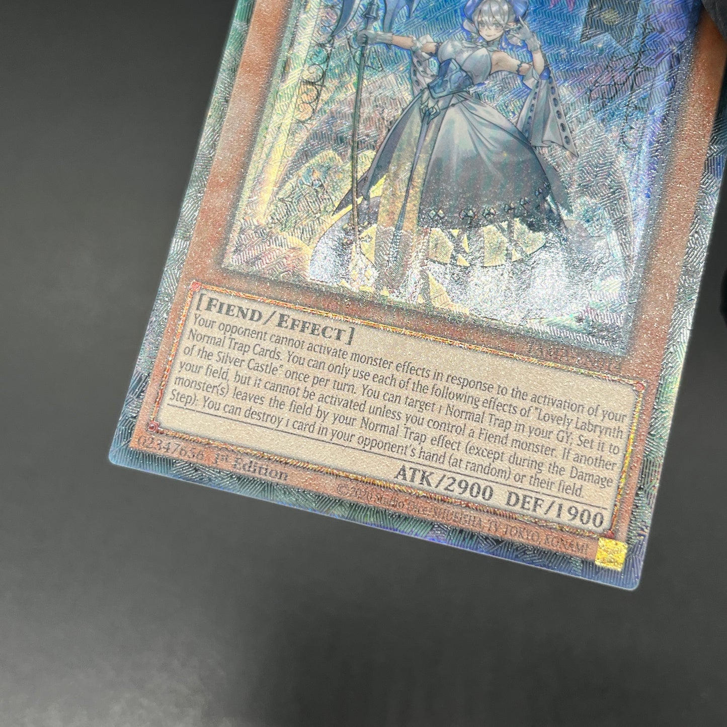 遊戯王　白銀の城のラビュリンス/コレクターズレア/英語/1st/EU版