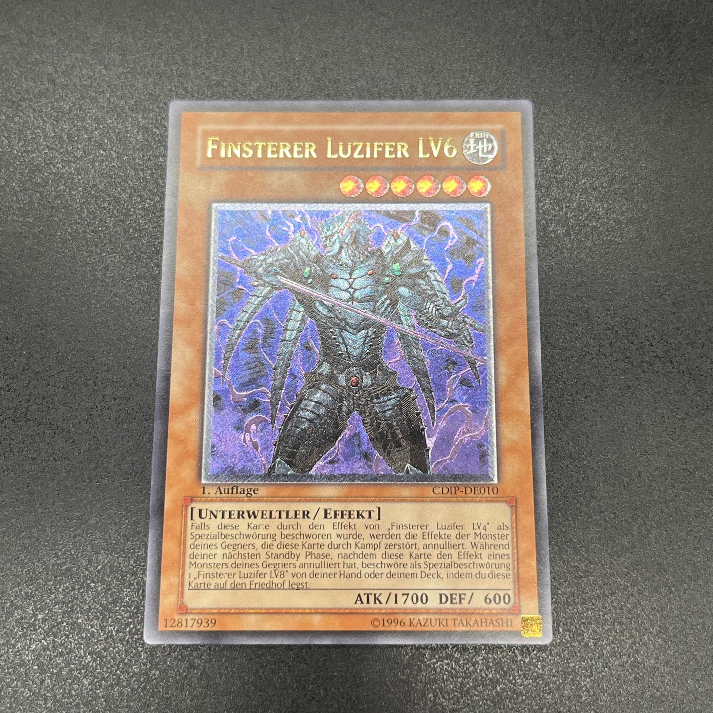 遊戯王　漆黒の魔王 ＬＶ６/レリーフ/ドイツ語/1st/EU