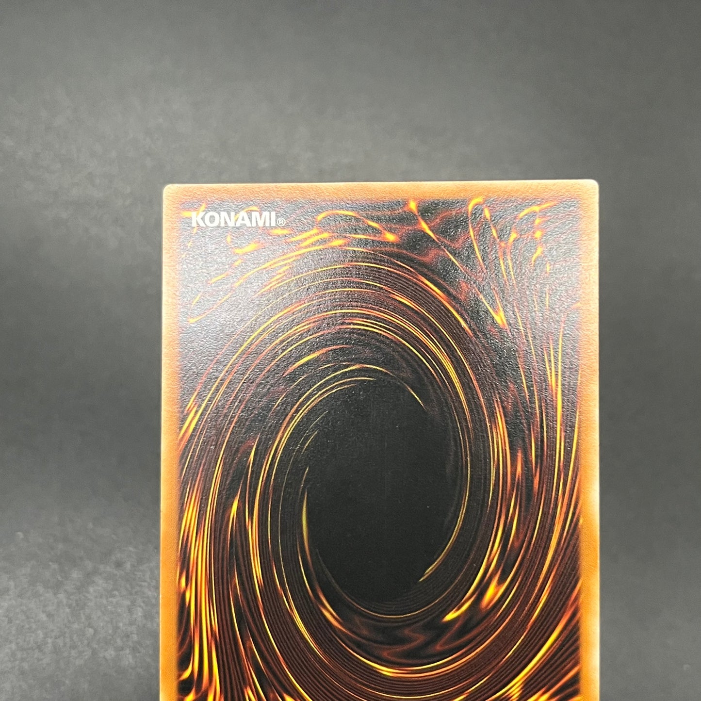 遊戯王　お家おとりつぶし/レリーフ/スペイン語/1st/EU版