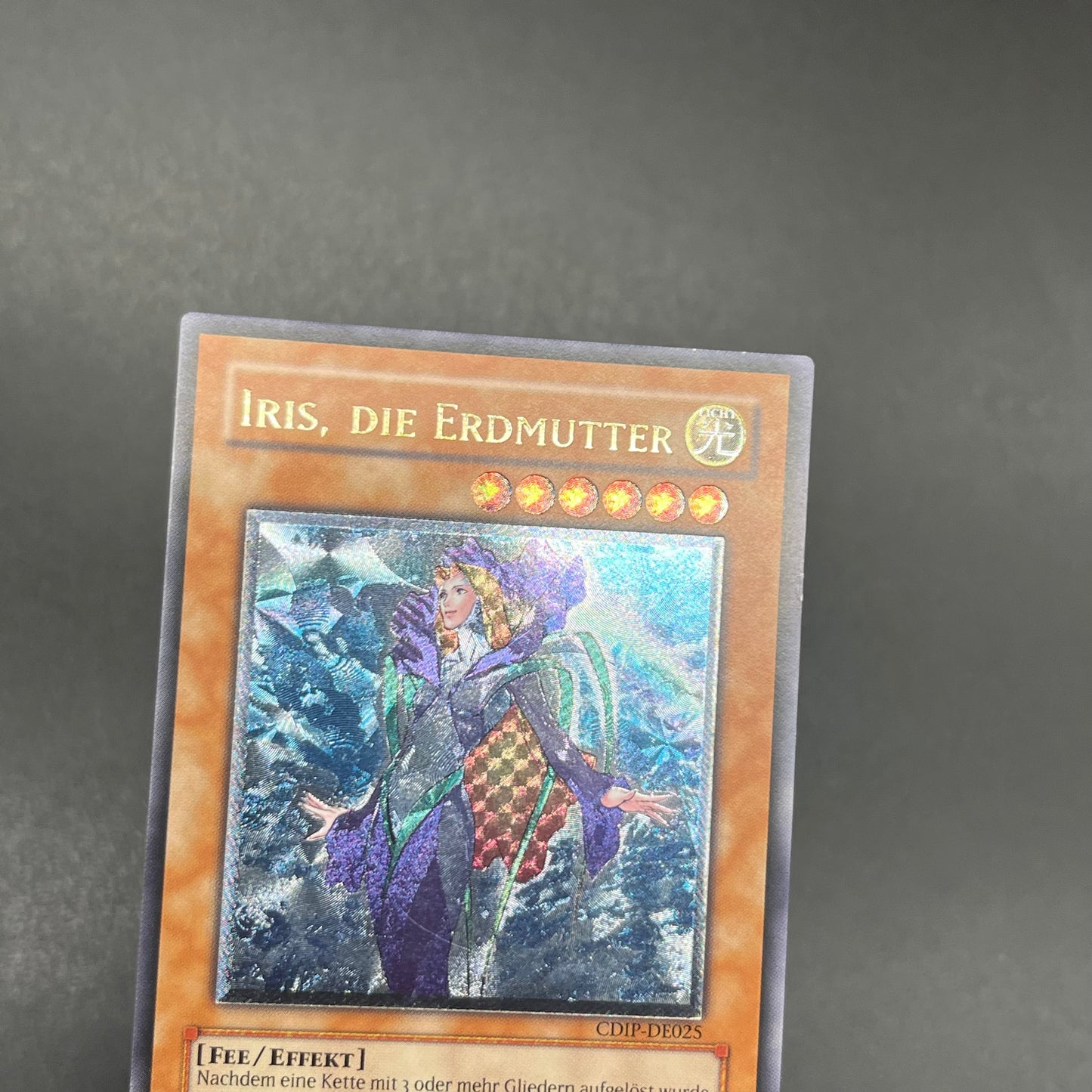 遊戯王　地母神アイリス/レリーフ/ドイツ語/EU版