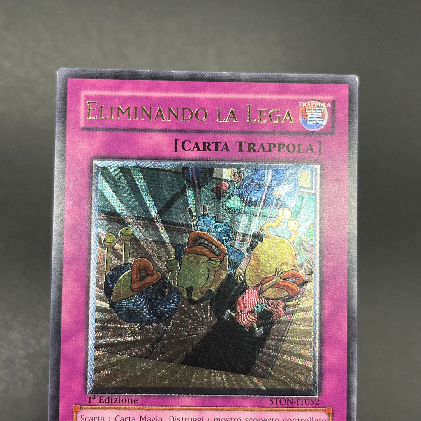 遊戯王　お家おとりつぶし/レリーフ/イタリア/1st/EU版