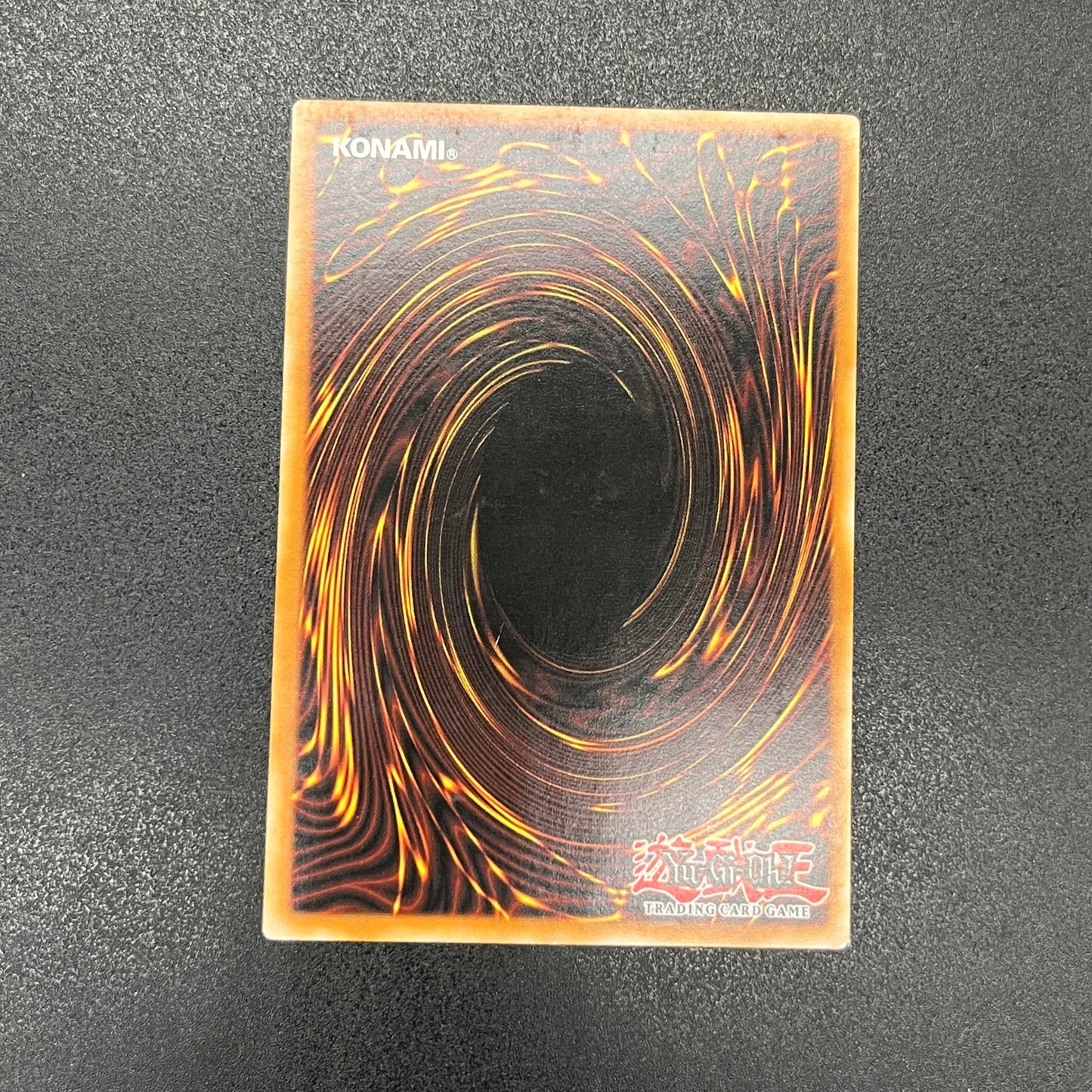 遊戯王　お家おとりつぶし/レリーフ/イタリア/1st/EU版