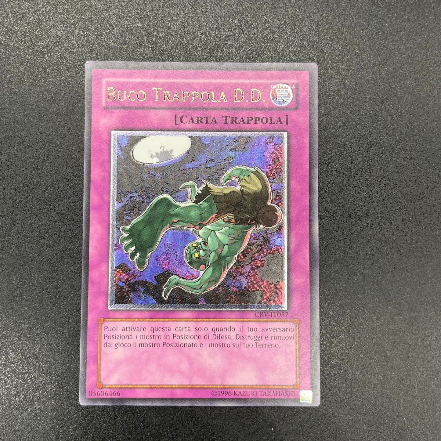 遊戯王　異次元の落とし穴/レリーフ/イタリア/EU版