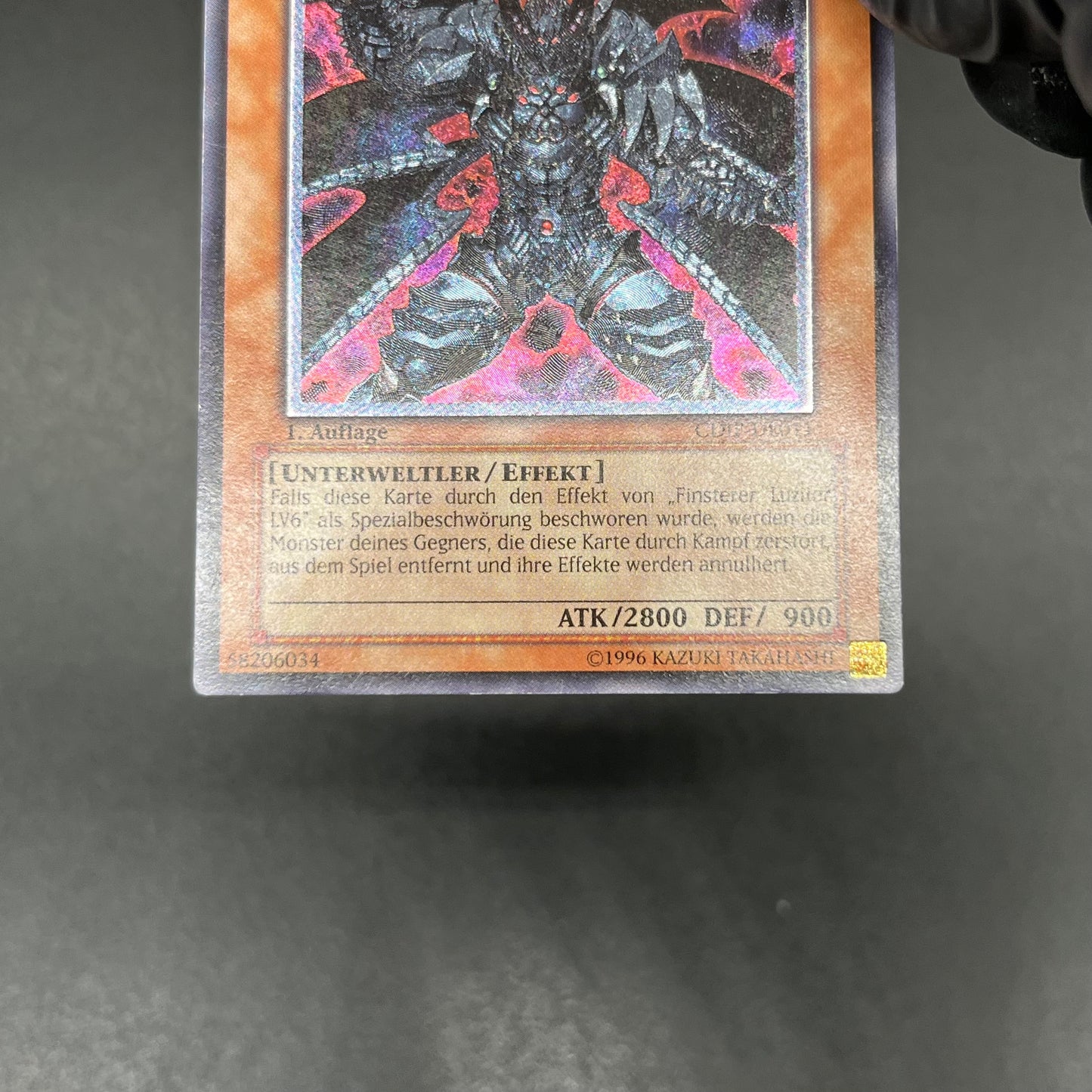 遊戯王　漆黒の魔王 ＬＶ８/レリーフ/ドイツ語/1st/EU