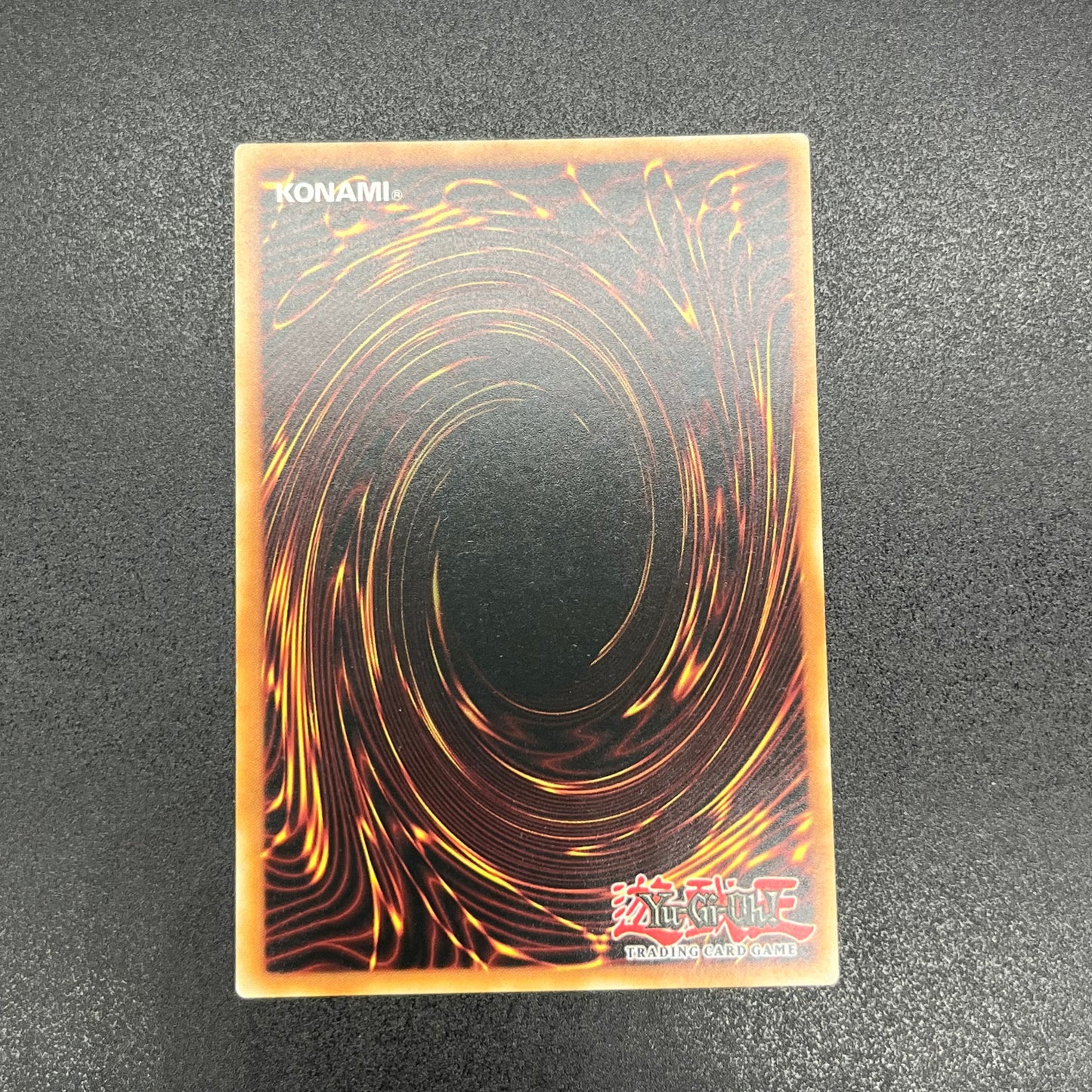 遊戯王　ブラック・マジシャン/レリーフ/ドイツ語/EU版