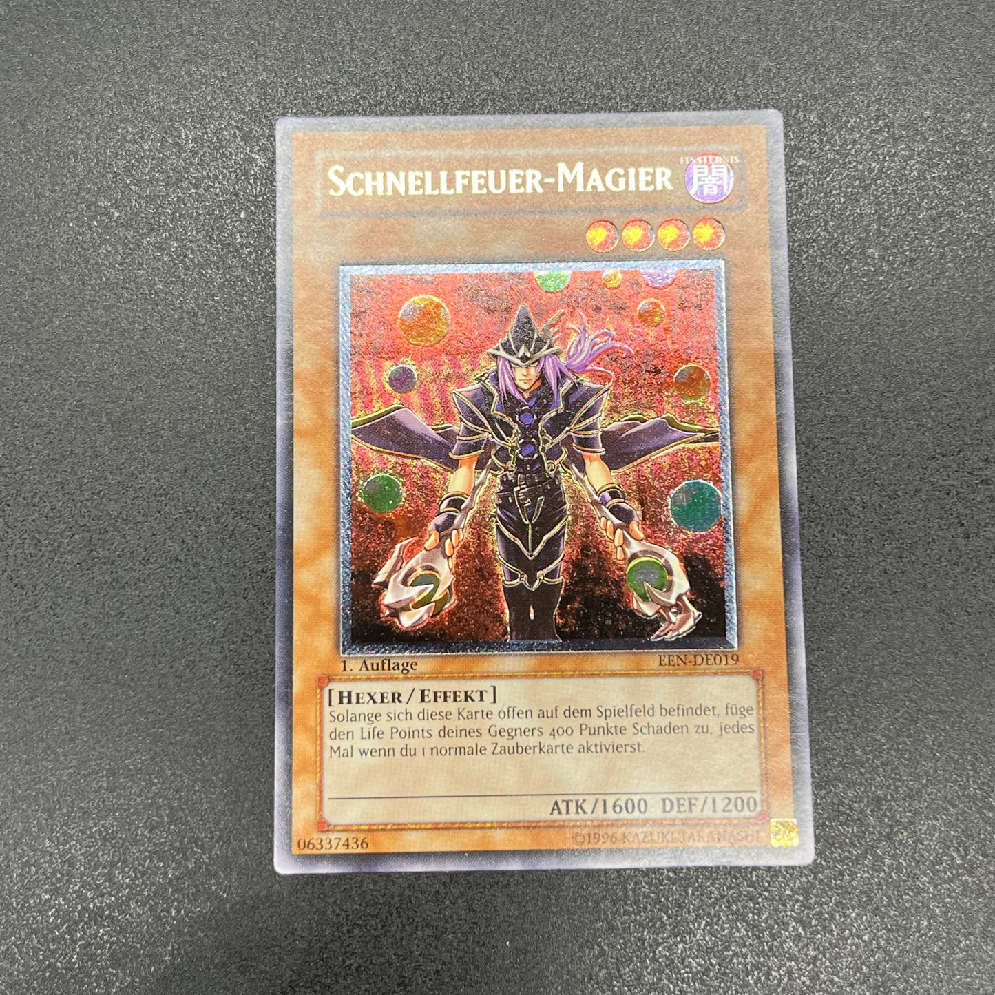 遊戯王　連弾の魔術師/レリーフ/ドイツ語/1st/EU版